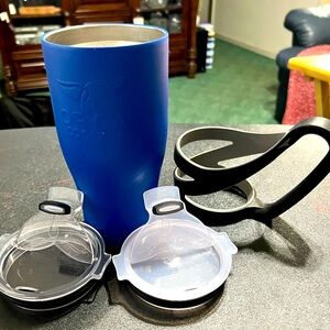 Orca tumbler with accessories